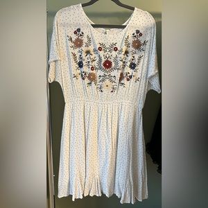Chic Soul white floral polka dot dress, 1X